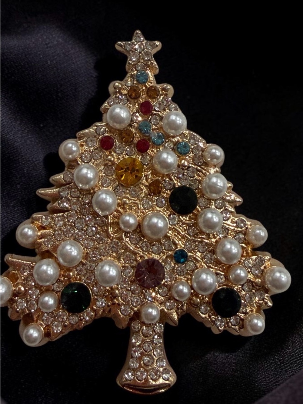 Fashion Jewelry Gold-Tone Pearl & Multi-Color Crystal Christmas Tree Brooch